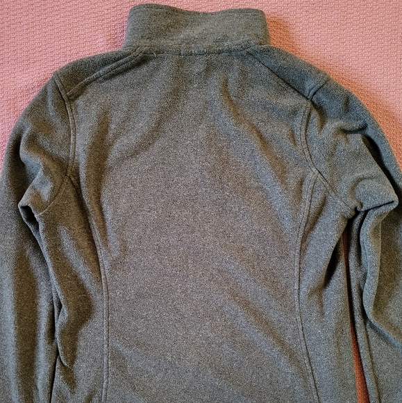 The North Face Gray Women’s  Fleece Sweater Large Warm Layer 1/4 Zip Long Sleeve - Picture 7 of 8